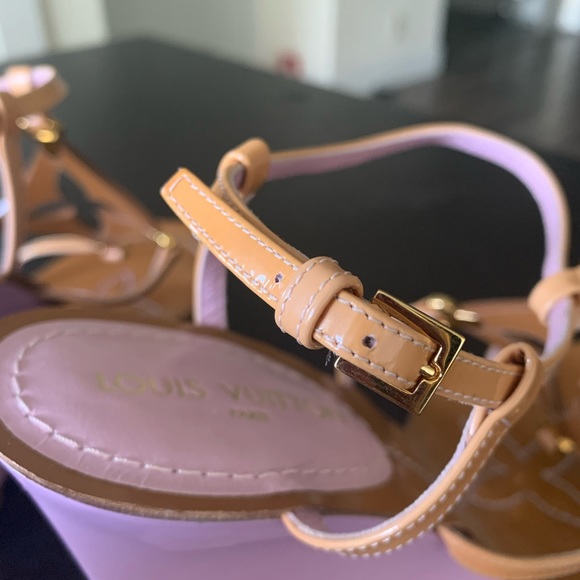 RARE Louis Vuitton Wedge Sandals - Picture 4 of 7